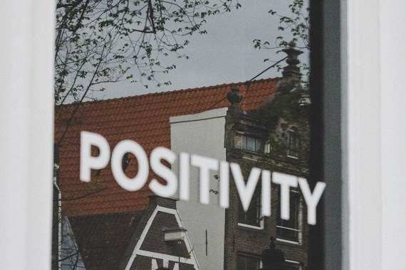 Positivity sign on window